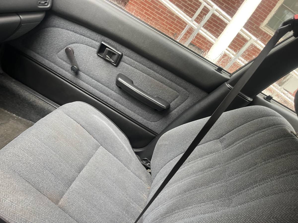 Toyota-corolla-1990-grey-5