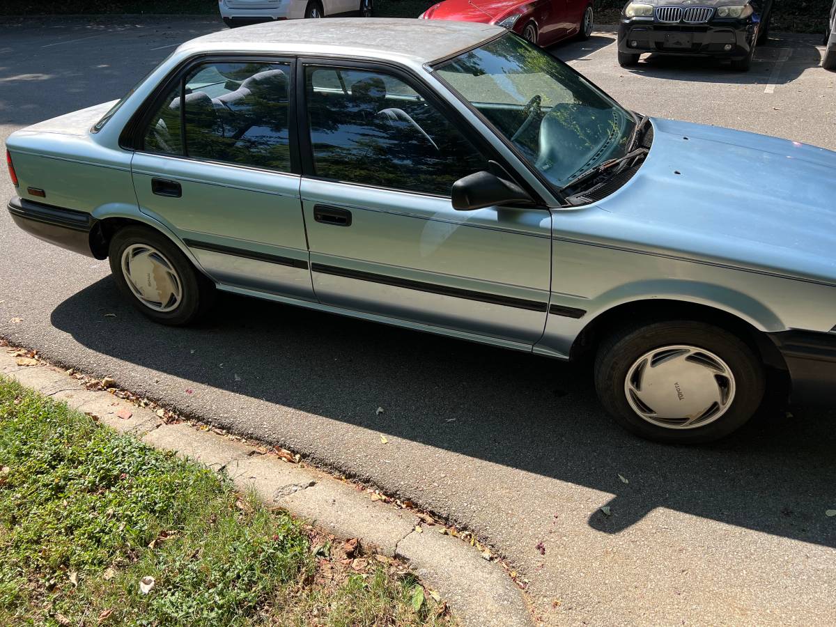Toyota-corolla-1992-blue-4