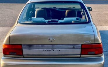 Toyota-corolla-1993-2