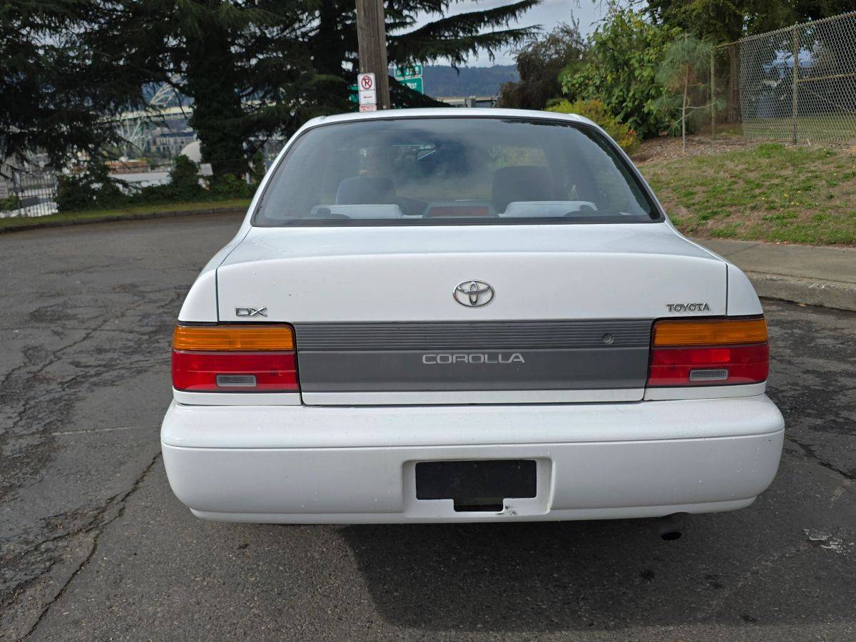 Toyota-corolla-1993-custom-7