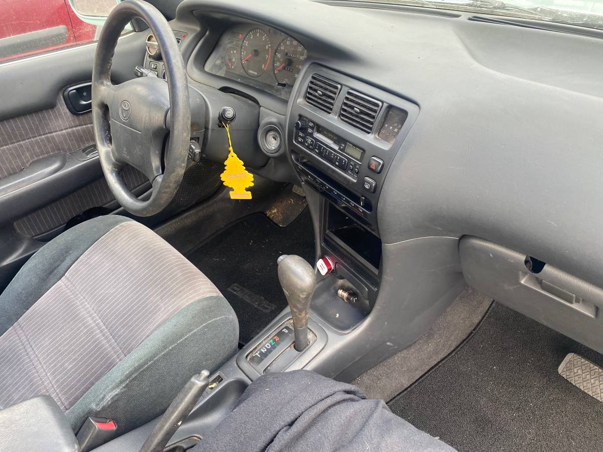 Toyota-corolla-1994-4