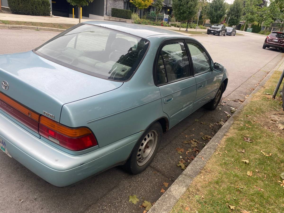 Toyota-corolla-1994-5