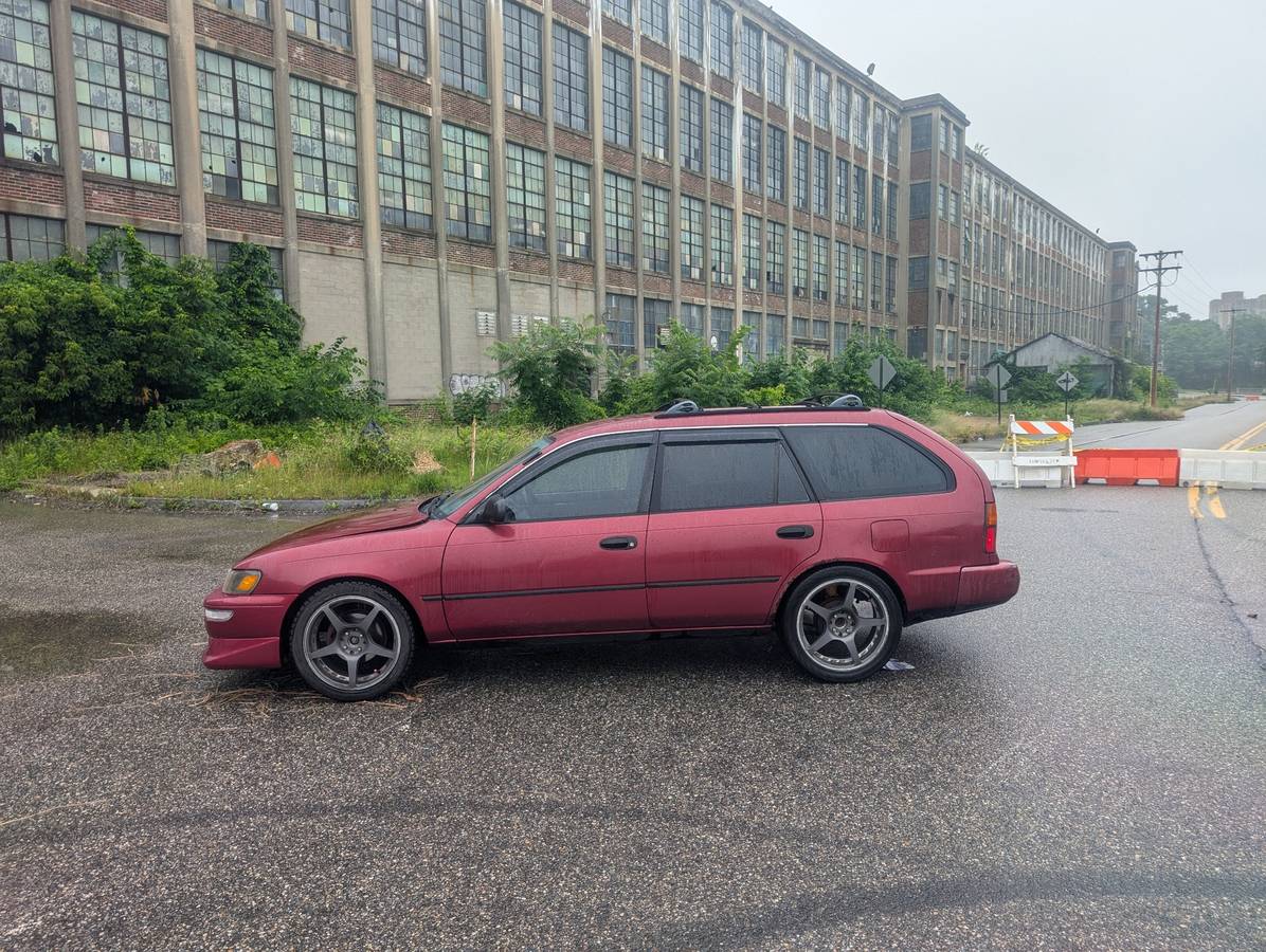 Toyota-corolla-ae102-1994-red-1