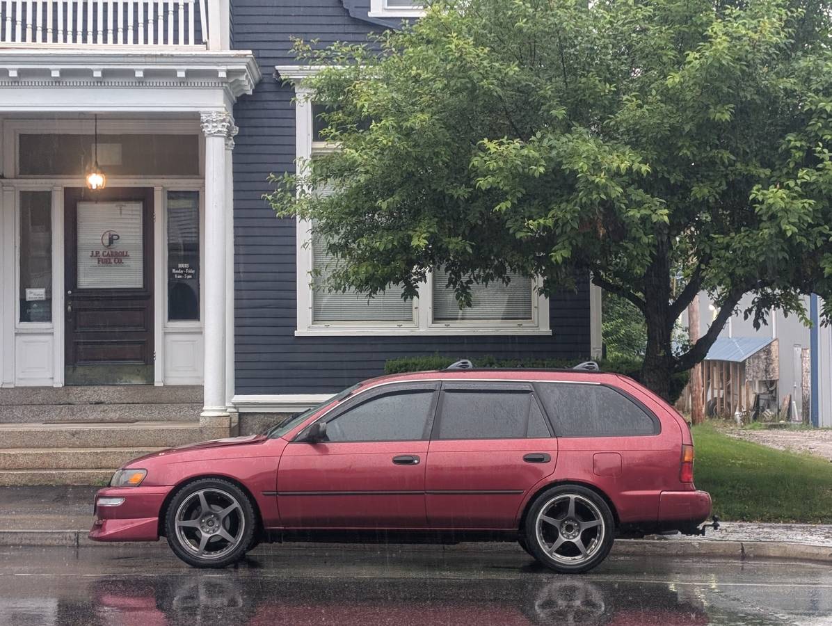 Toyota-corolla-ae102-1994-red-17