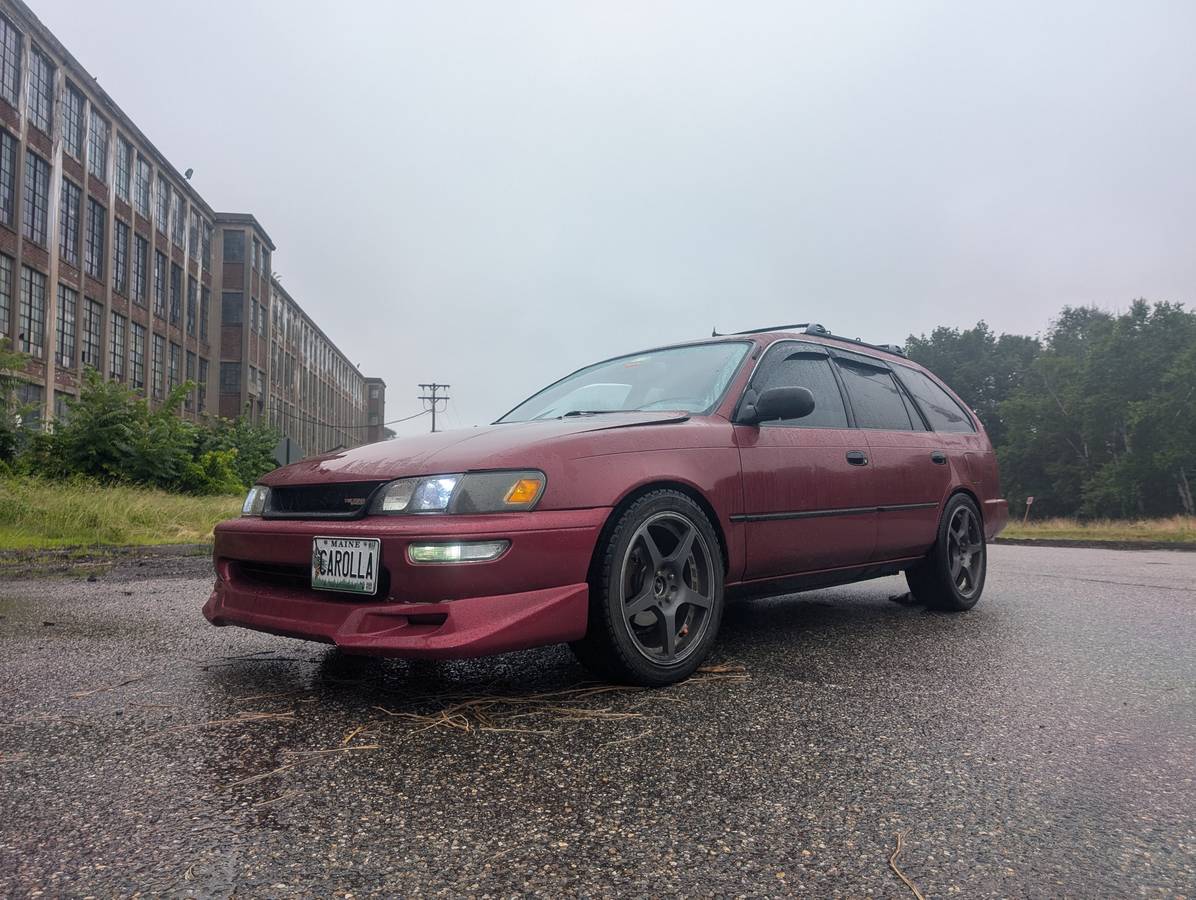 Toyota-corolla-ae102-1994-red