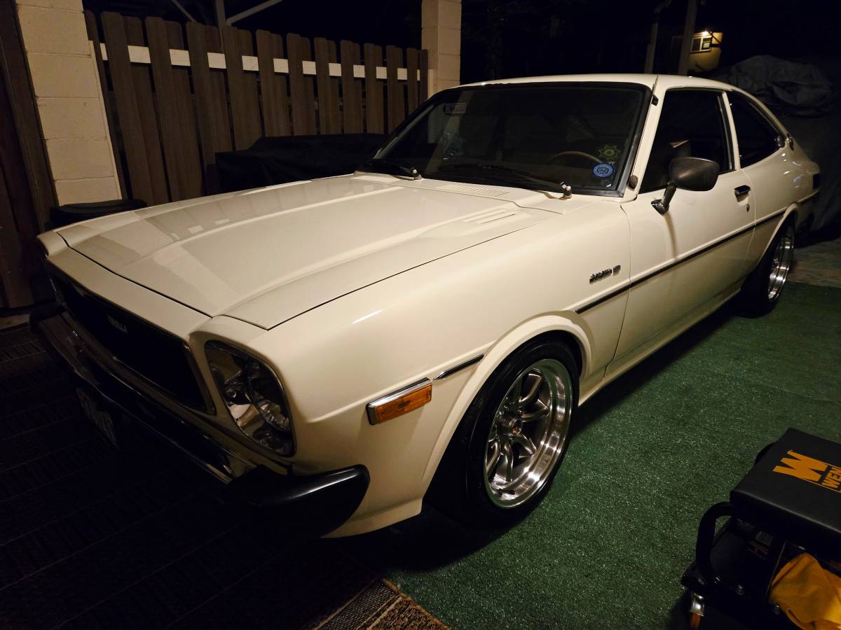 Toyota-corolla-sport-coupe-1977-3