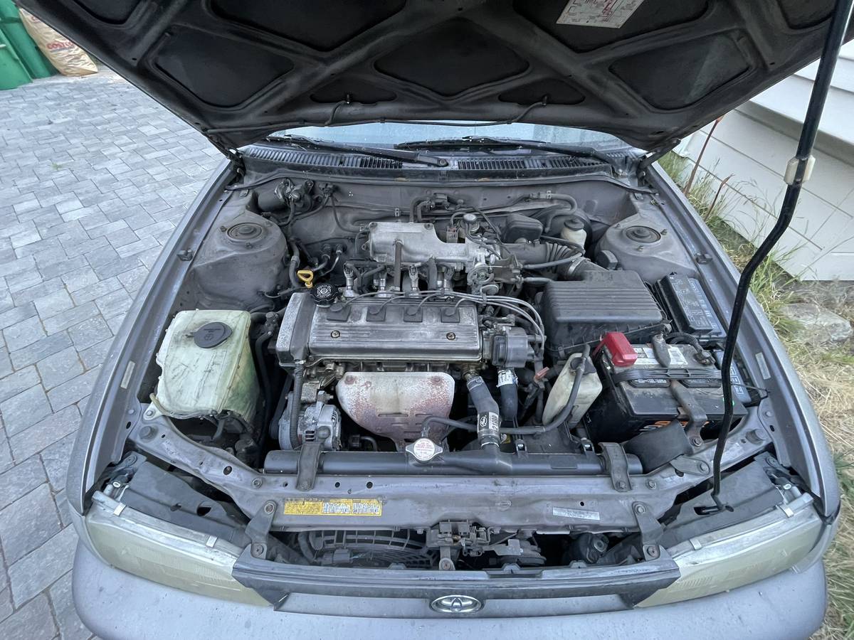 Toyota-corolla-wagon-1995-grey-5