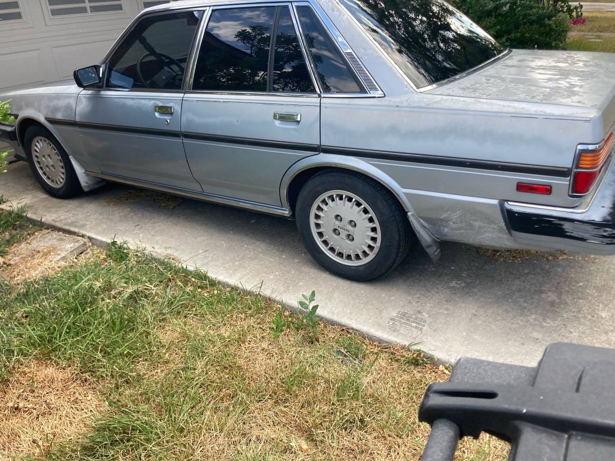 Toyota-cressida-1985-blue-5