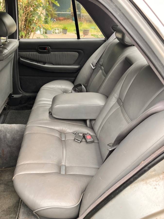 Toyota-cressida-1992-grey-4