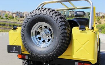 Toyota-fj-40-2-door-open-top-dodge-magnum-hemi-1978-yellow-6