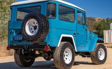 Toyota-fj-cruiser-4x4-1970-blue-2