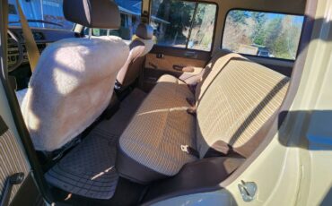 Toyota-fj60-1983-custom-6