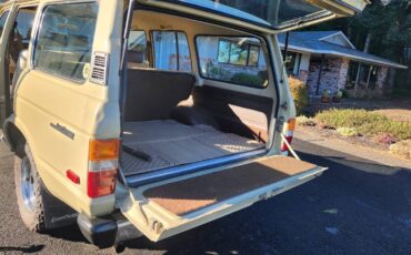 Toyota-fj60-1983-custom-7