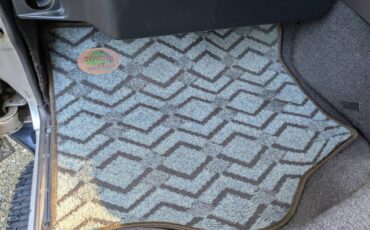 Toyota-hiace-diesel-1995-grey-14