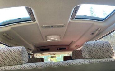 Toyota-hiace-diesel-1995-grey-4