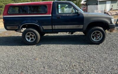 Toyota hilux truck 1994