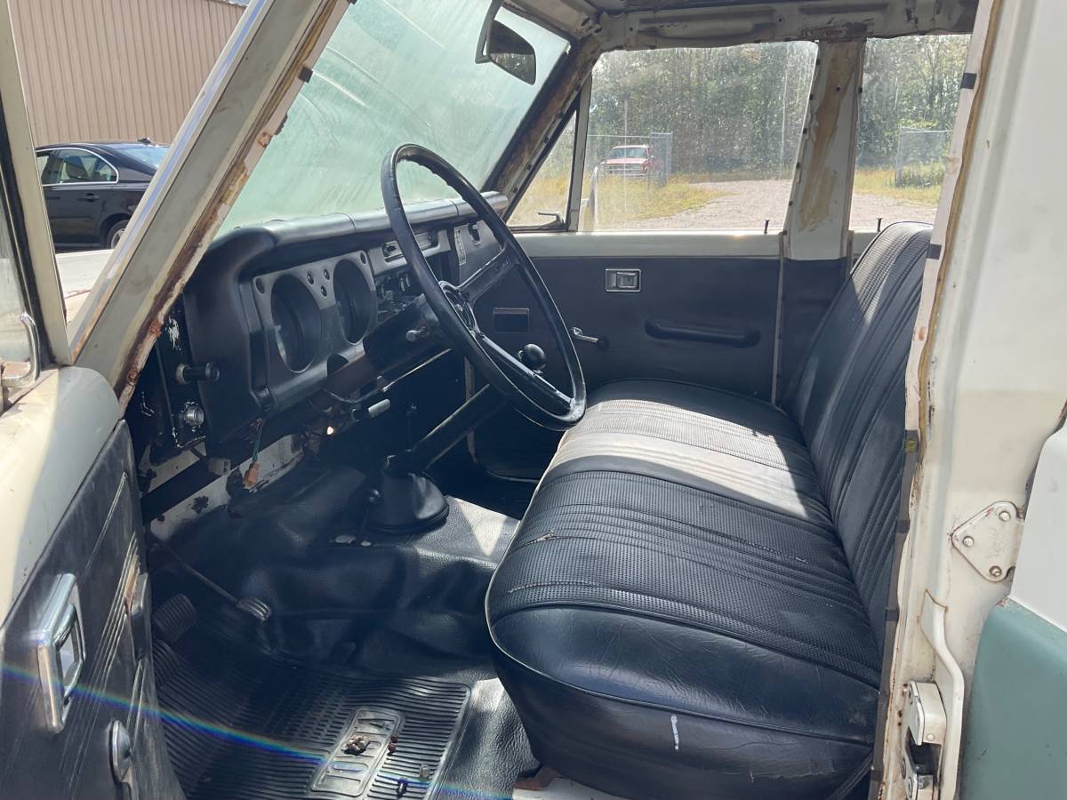 Toyota-land-cruiser-1971-5