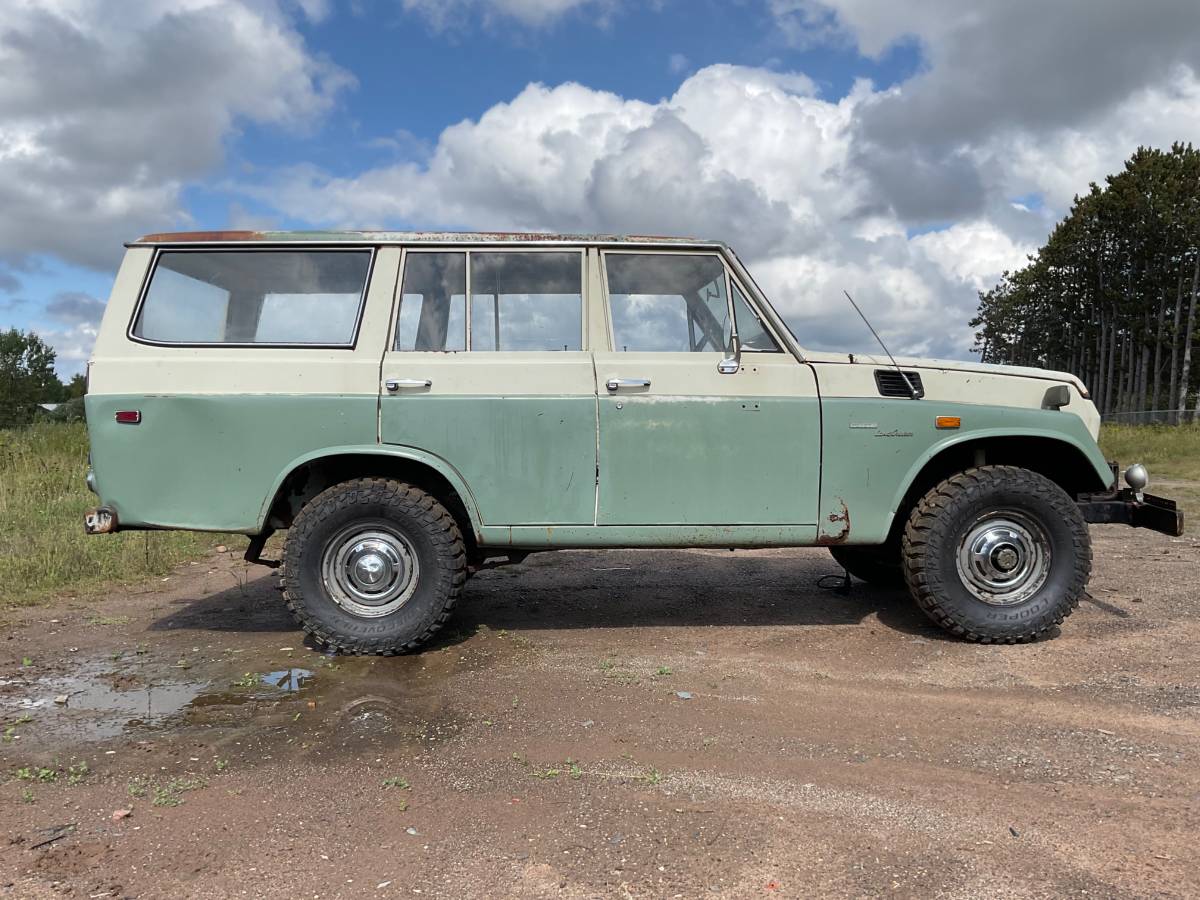 Toyota-land-cruiser-1971-8