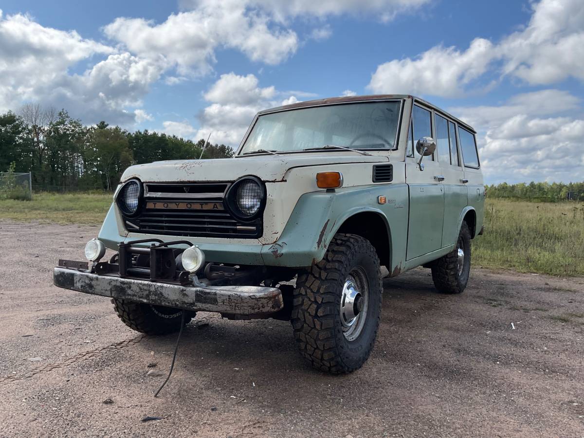 Toyota-land-cruiser-1971