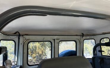 Toyota-land-cruiser-1981-white-13