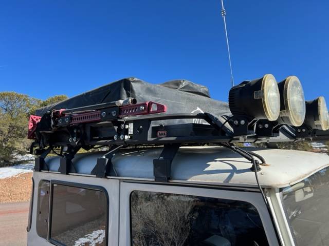 Toyota-land-cruiser-1981-white-6