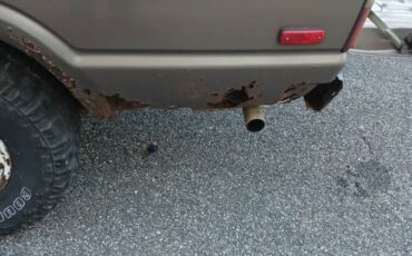 Toyota-land-cruiser-1985-brown-10