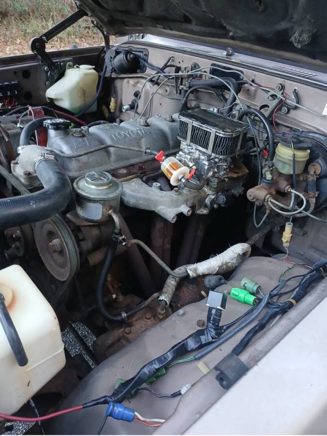 Toyota-land-cruiser-1985-brown-12