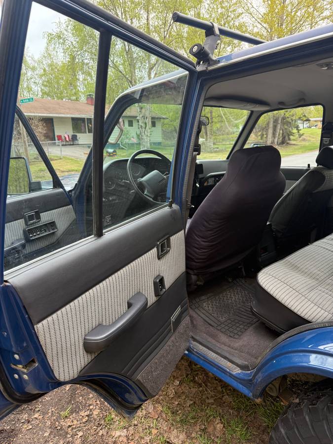 Toyota-land-cruiser-1989-blue-3
