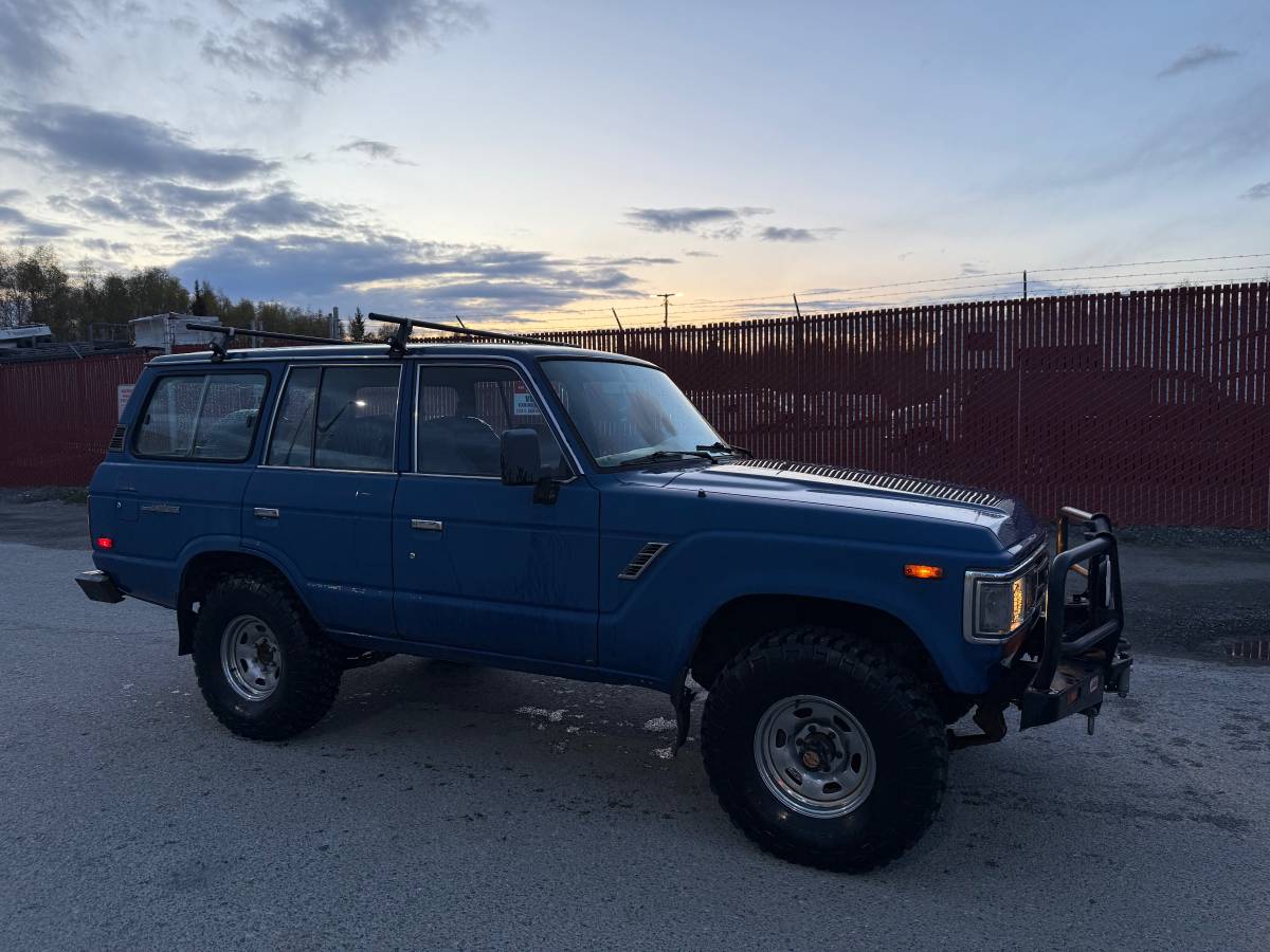 Toyota-land-cruiser-1989-blue-5