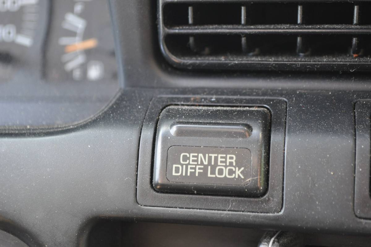 Toyota-land-cruiser-1991-15