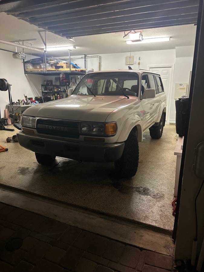 Toyota-land-cruiser-1993-white-2