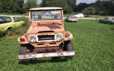 Toyota-land-cruiser-electric-1973-white-4