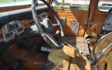 Toyota-land-cruiser-electric-1973-white-8