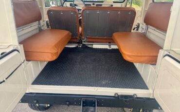 Toyota-land-cruiser-fj40-1965-white-8