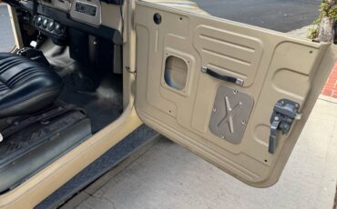 Toyota-land-cruiser-fj40-1974-6