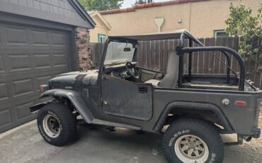 Toyota-land-cruiser-fj40-1976