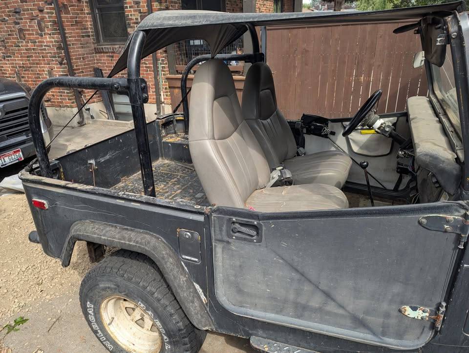 Toyota-land-cruiser-fj40-1976-4