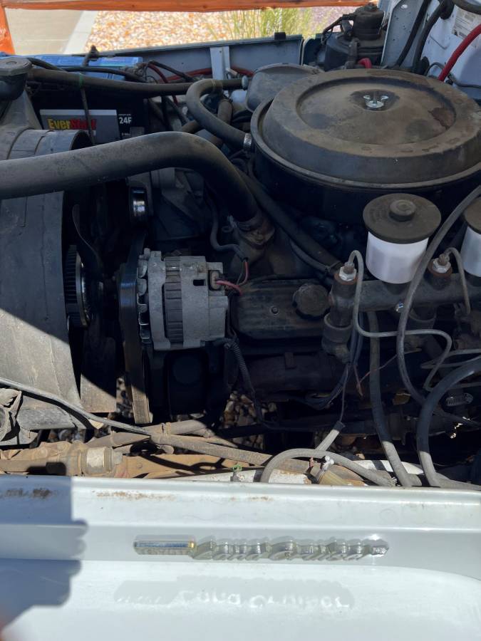 Toyota-land-cruiser-fj40-1980-white-7