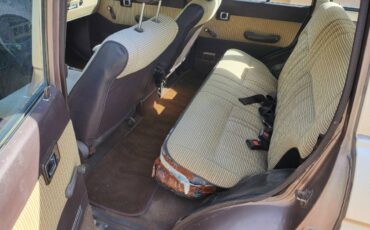 Toyota-land-cruiser-fj60-1985-brown-5