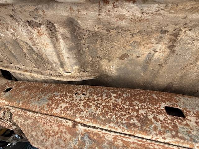 Toyota-land-cruiser-fj60-fj-60-1982-brown-11