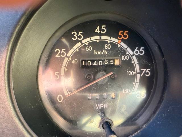 Toyota-land-cruiser-fj60-fj-60-1982-brown-13