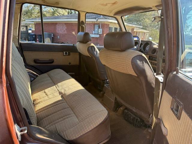 Toyota-land-cruiser-fj60-fj-60-1982-brown-4