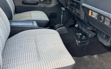 Toyota-land-cruiser-gx-1988-blue-10