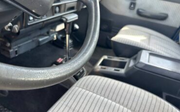 Toyota-land-cruiser-gx-1988-blue-7