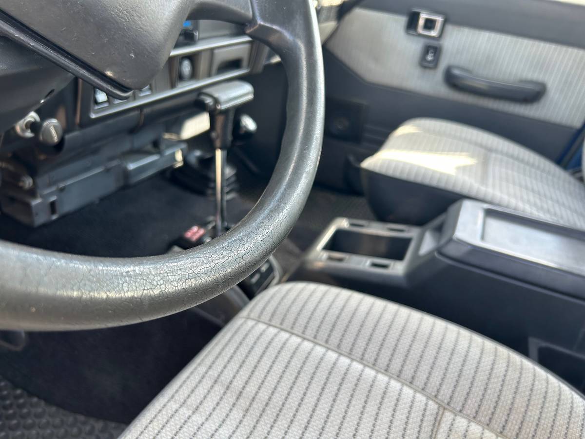 Toyota-land-cruiser-gx-1988-blue-7