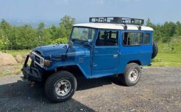 Toyota-land-cruiser-landcruiser-diesel-1981-blue-1