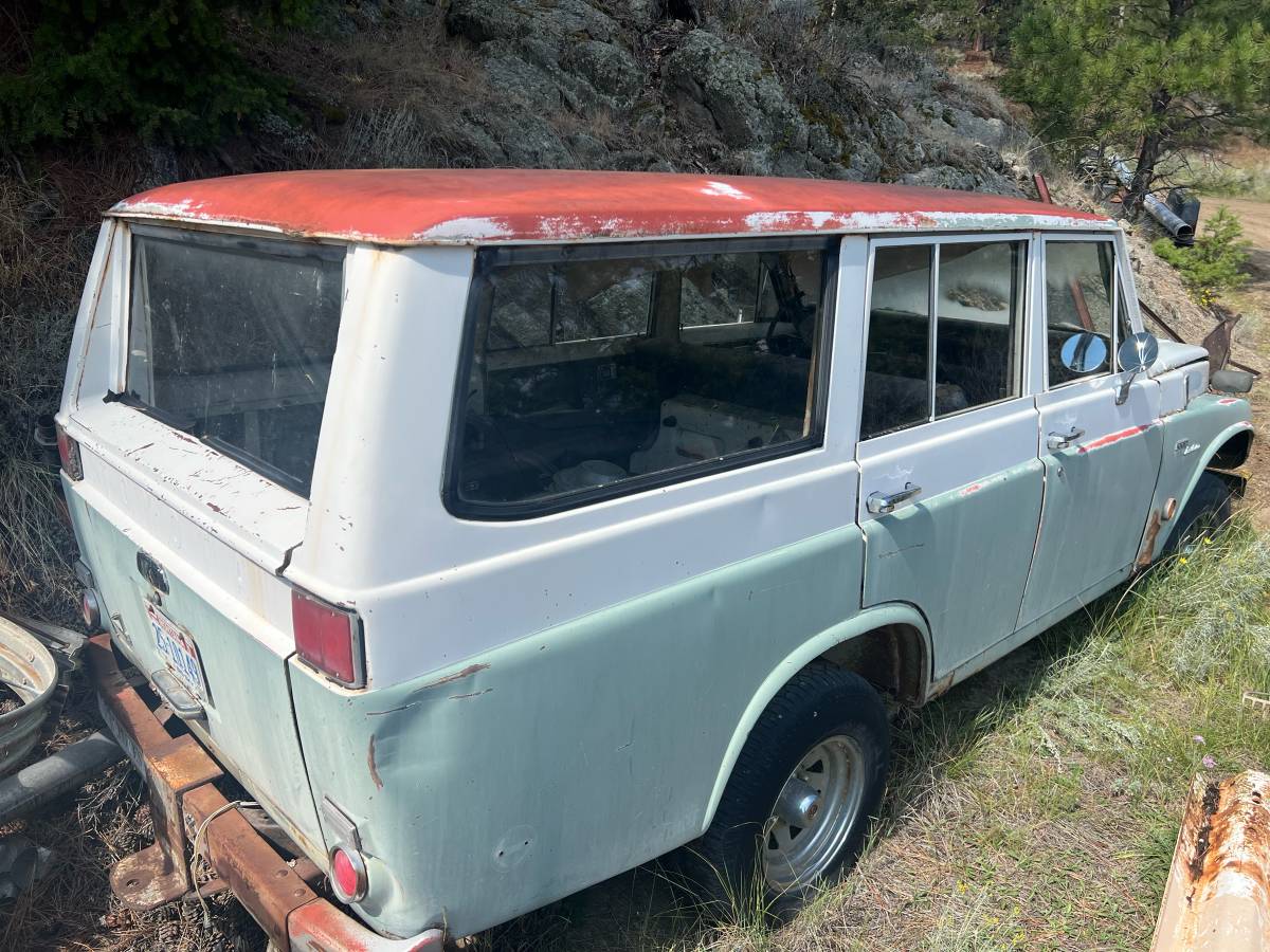 Toyota-landcruiser-1970-green-1