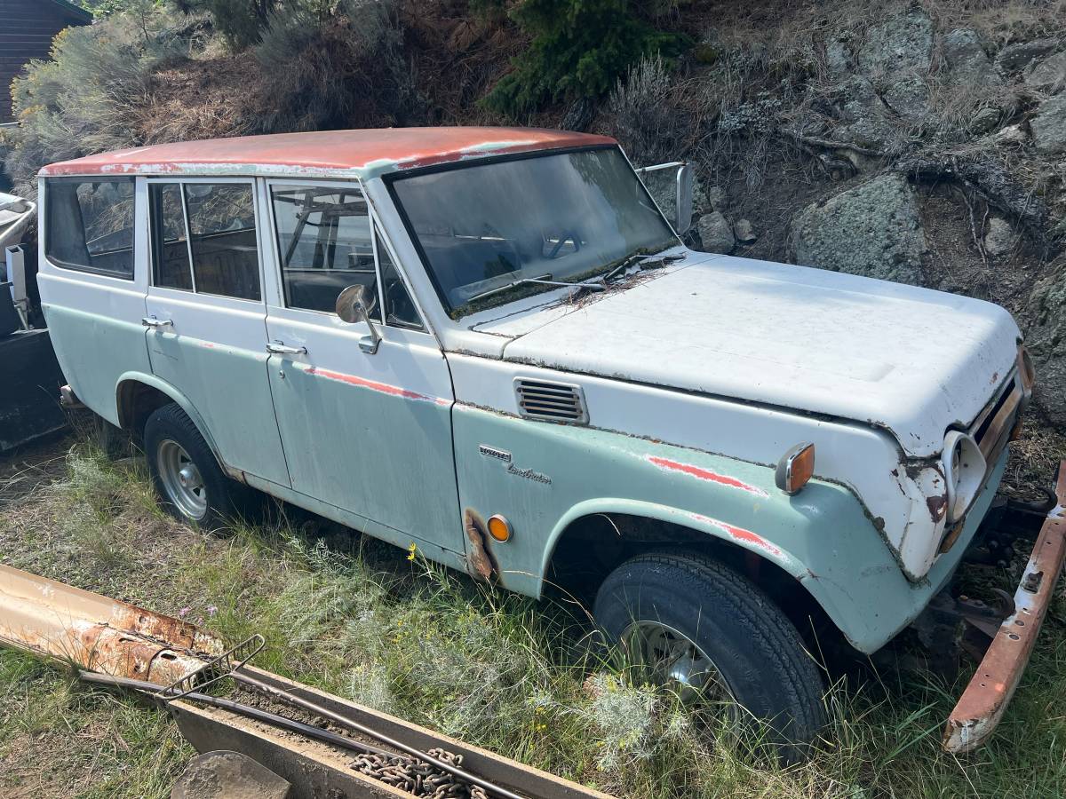 Toyota-landcruiser-1970-green