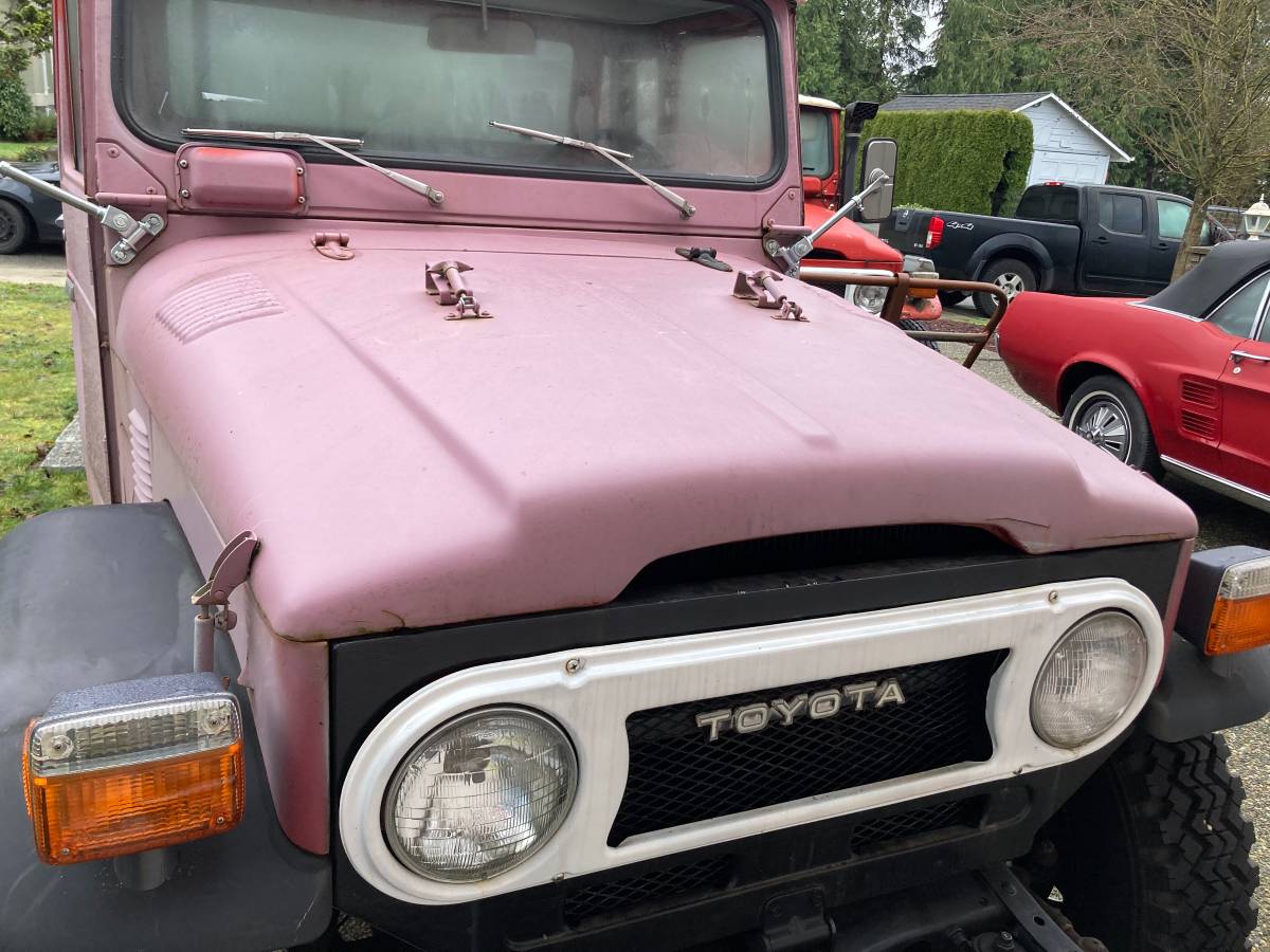 Toyota-landcruiser-1977-red-3