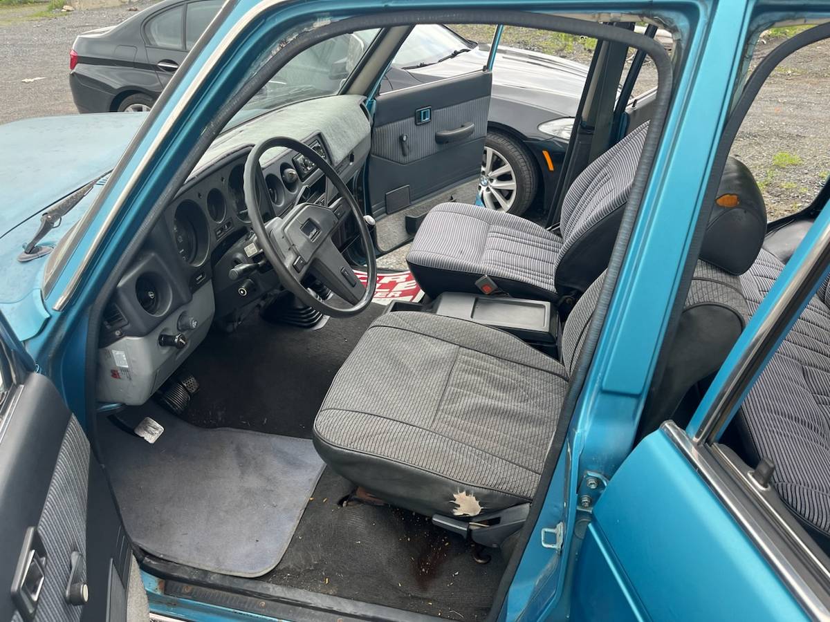 Toyota-landcruiser-1984-blue-9